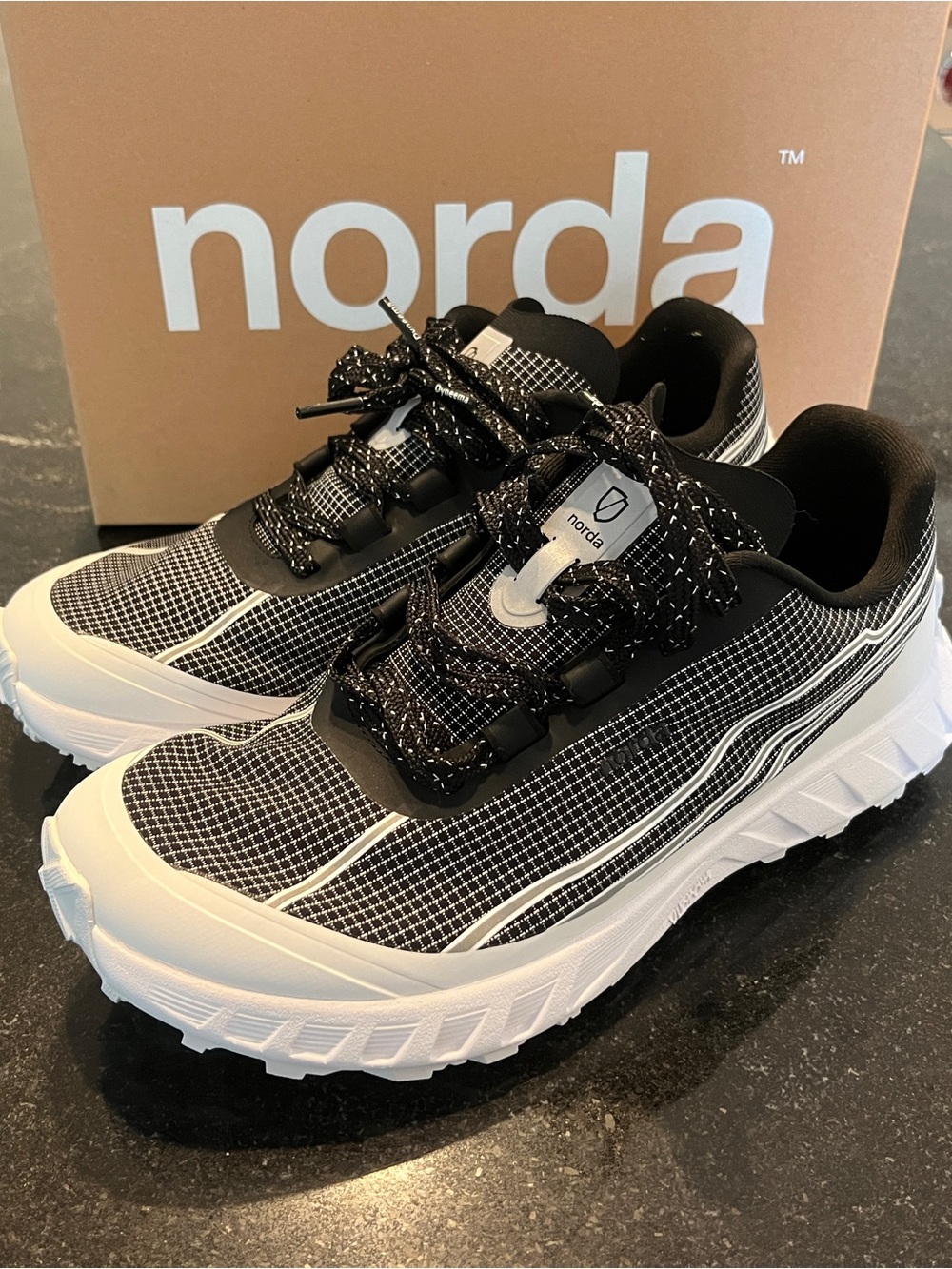 Norda 002 Summit Black Men’s US9